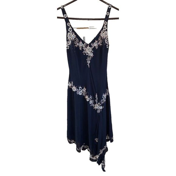 R&M Richards Dress Black Floral Embroidered Beaded Sequin Sleeveless 8 Fairy - Picture 11 of 13